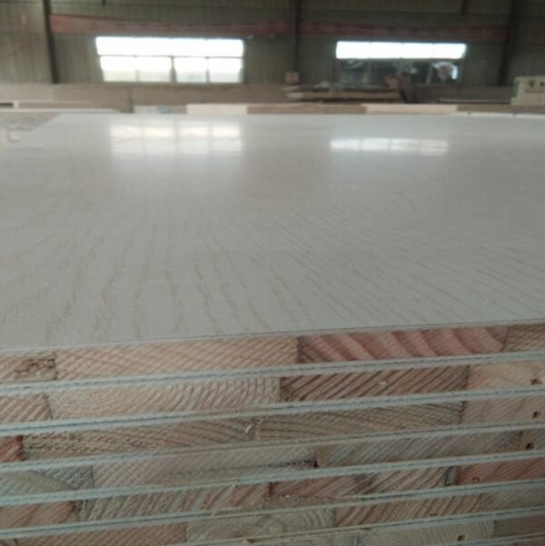Laminated wood board 18mm stable block boards with melamine paper finished matt or glossy plywood - Image 2